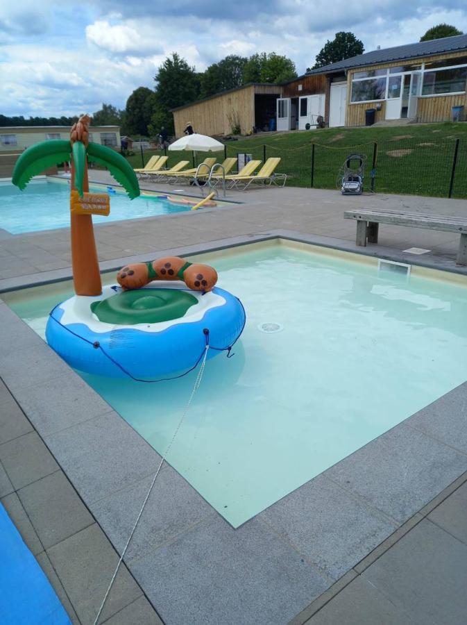 Camping Oos Heem Montenau Екстер'єр фото